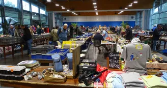 Bourse d'échanges autos, motos et cyclos Bourse d'échanges autos, motos et cyclos