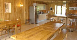 Gite" La Feuillardière" à Champagnac La Riviere en Haute-Vienne (Limousin, cuisine repas_17 Gite" La Feuillardière" à Champagnac La Riviere en Haute-Vienne (Limousin, cuisine repas_17