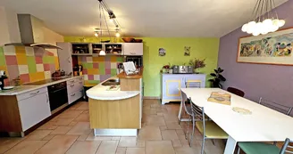 La Maison des couleurs à Saint Brice sur Vienne en Nouvelle Aquitaine (Haute-Vienne)_17