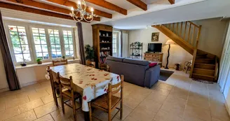 Gite de la Petite Lisonne - commune de Marval en Haute-vienne - Limousin - séjour salon_15