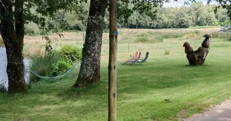Gite de la Petite Lisonne - commune de Marval en Haute-vienne - Limousin - vue sur l'étang _34