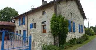 Chez mimi extérieur 3 - sirtaqui