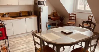 Cuisine salle à manger - Location Saint-Brice-sur-Vienne